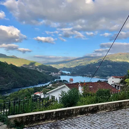 Casa De S Bento * Rio Caldo